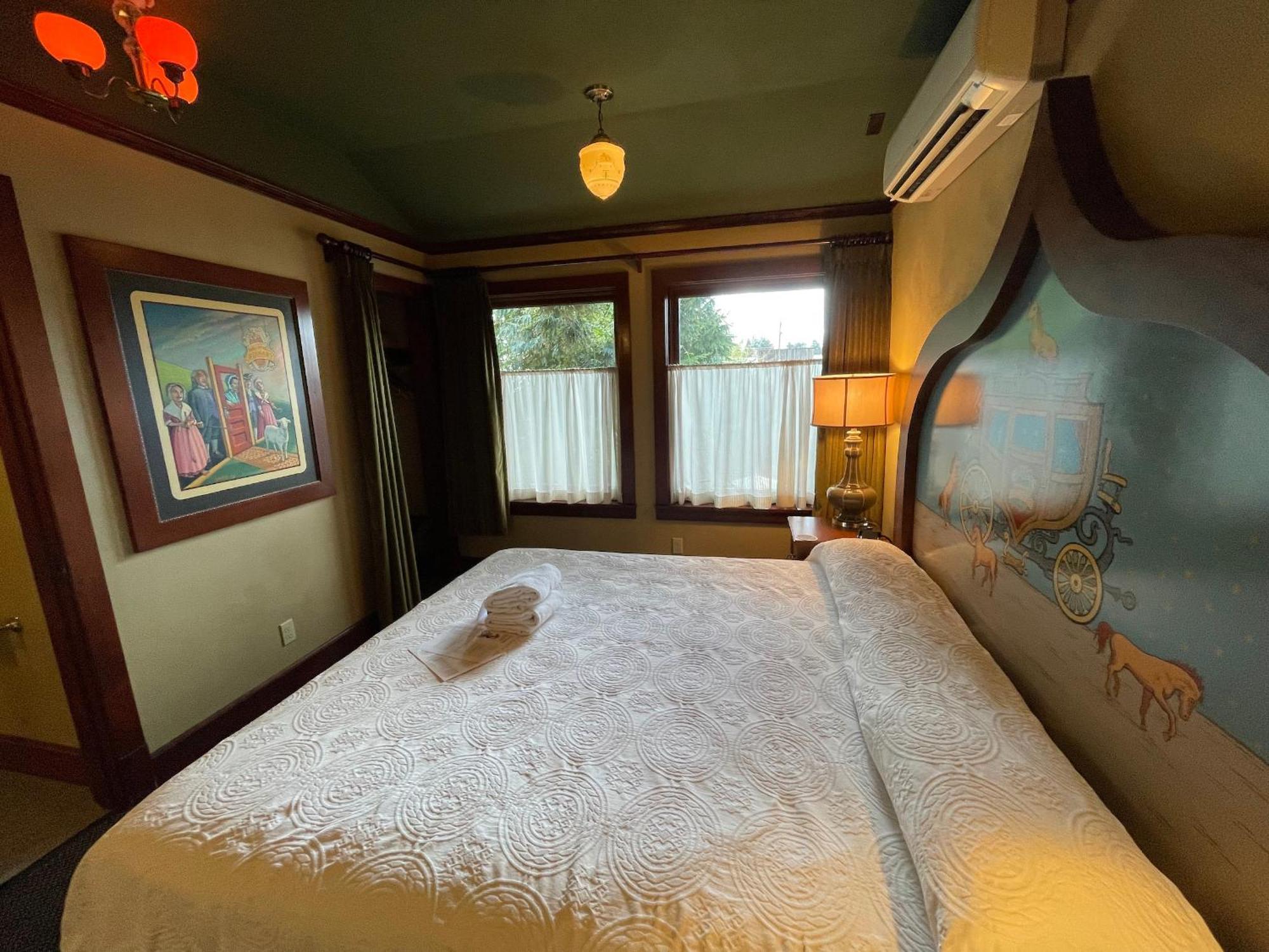 Mcmenamins Kennedy School Hotel Portland Luaran gambar