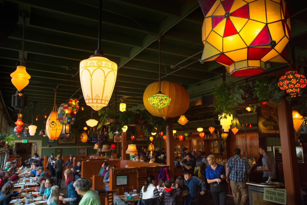 Mcmenamins Kennedy School Hotel Portland Luaran gambar