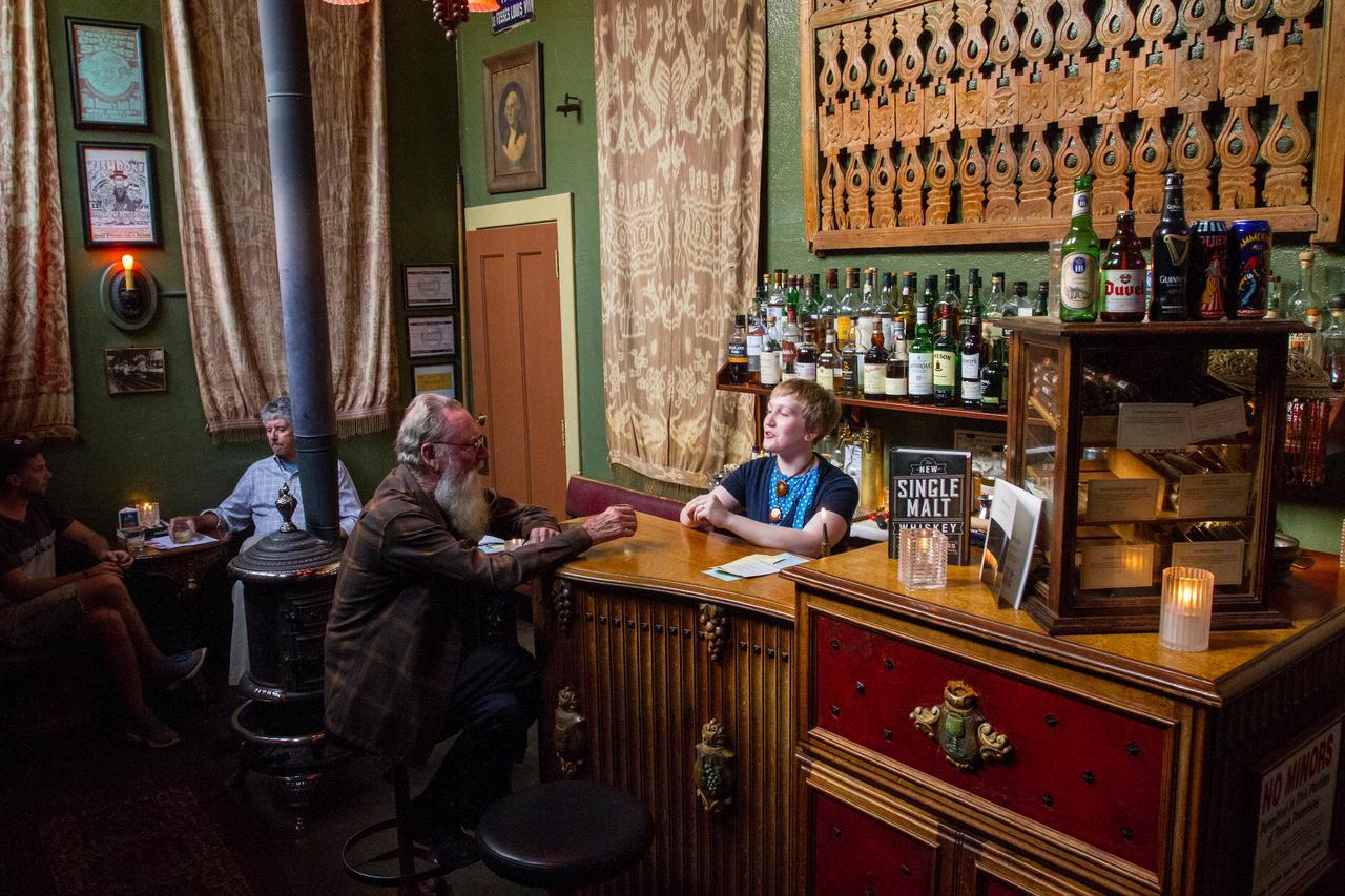 Mcmenamins Kennedy School Hotel Portland Luaran gambar