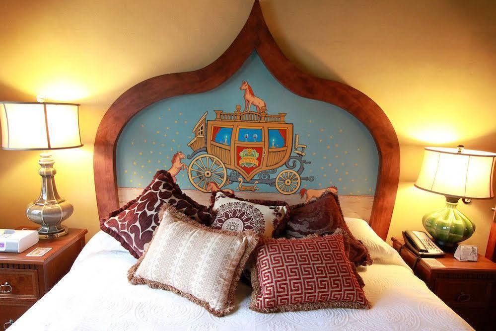 Mcmenamins Kennedy School Hotel Portland Luaran gambar